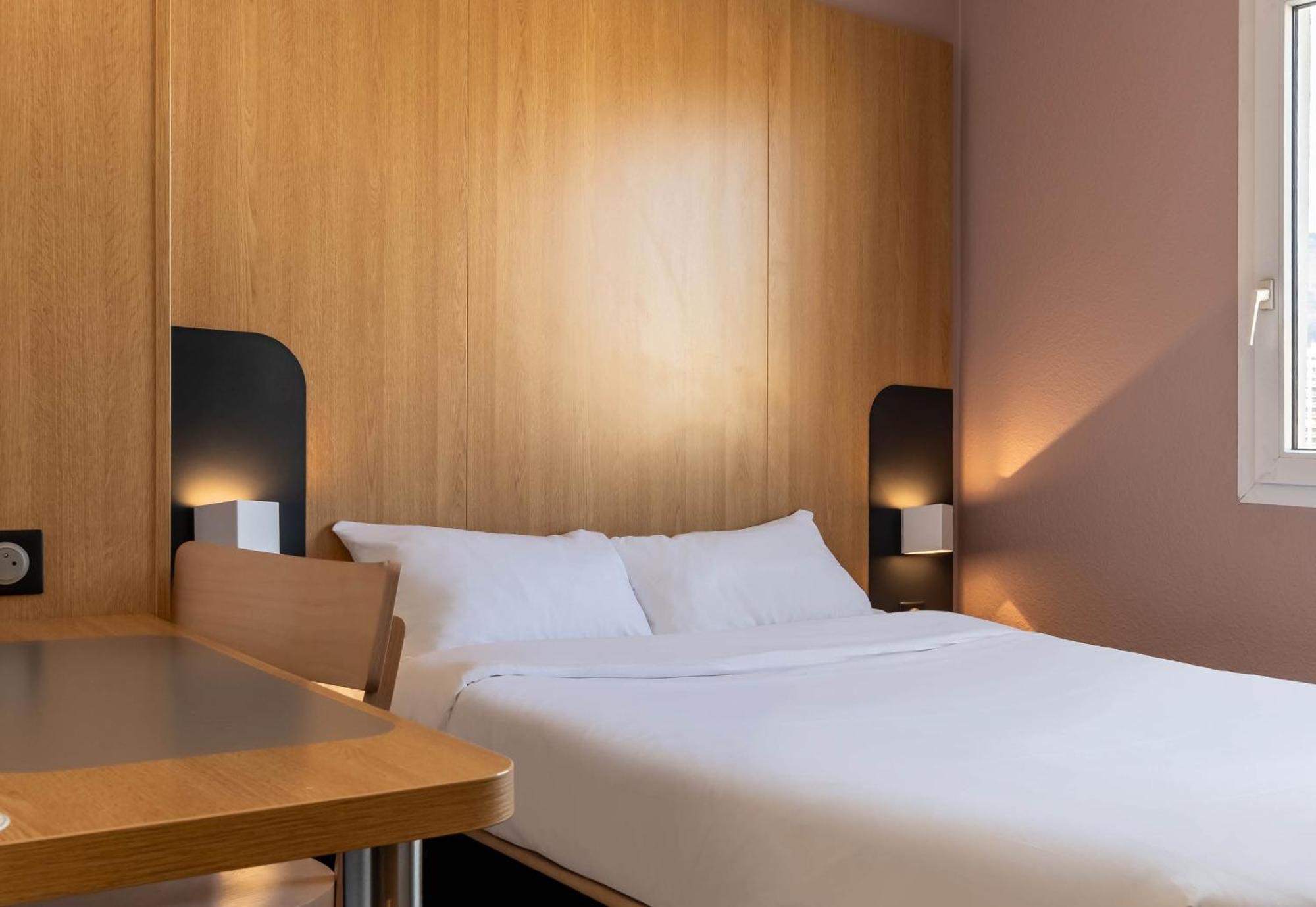 B&B Hotel Grenoble Centre Verlaine Exteriör bild